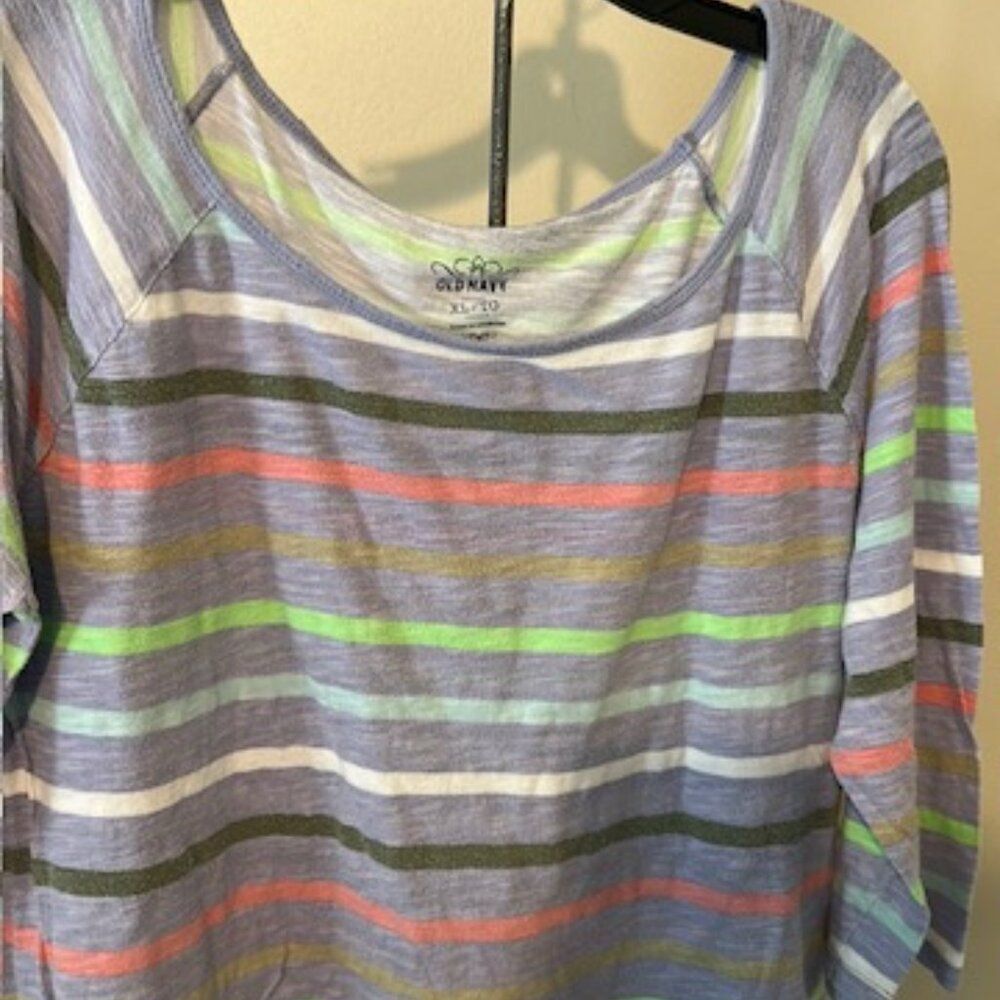 Old Navy  Purple Striped Shirt   8585